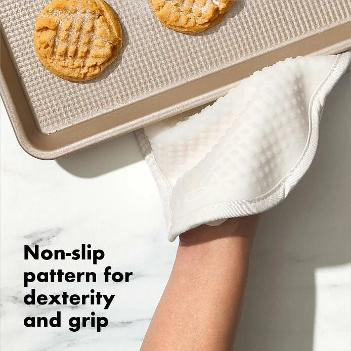 Silicone Pot Holder - Oat 3 Silicone Pot Holder - Oat - Image 3