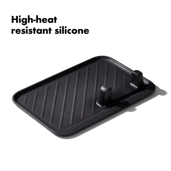 OXO Good Grips 3-Piece Grilling Tool Set 4 OXO Good Grips 3-Piece Grilling Tool Set - Image 4