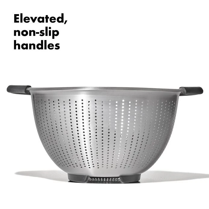 Stainless Steel 5 Qt./ 4.7 L Colander 3 Stainless Steel 5 Qt./ 4.7 L Colander - Image 3