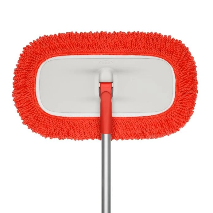 OXO Good Grips Microfiber Floor Duster With Fringe 3 OXO Good Grips Microfiber Floor Duster With Fringe - Image 3