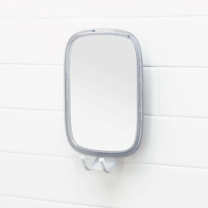 StrongHold™ Suction Fogless Mirror 2 StrongHold™ Suction Fogless Mirror - Image 2