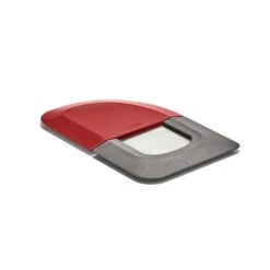 OXO Outdoor 3-in-1 Squeegee And Scraper 11 OXO Outdoor 3-in-1 Squeegee And Scraper -OXO Sale Store od 9208700 071921 06 rgb